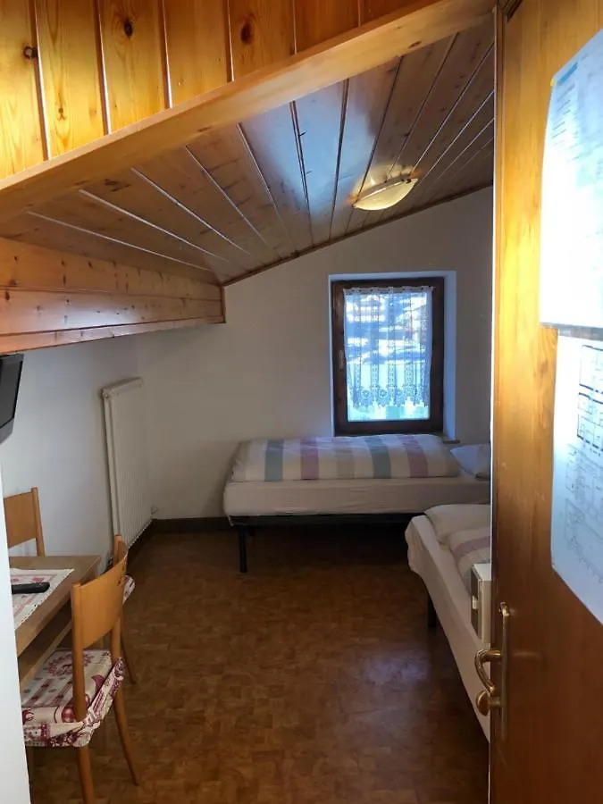 B&B Astor Alleghe Bed and breakfast