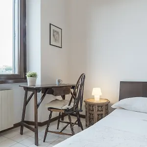 Labicana 2 , Roma Italia